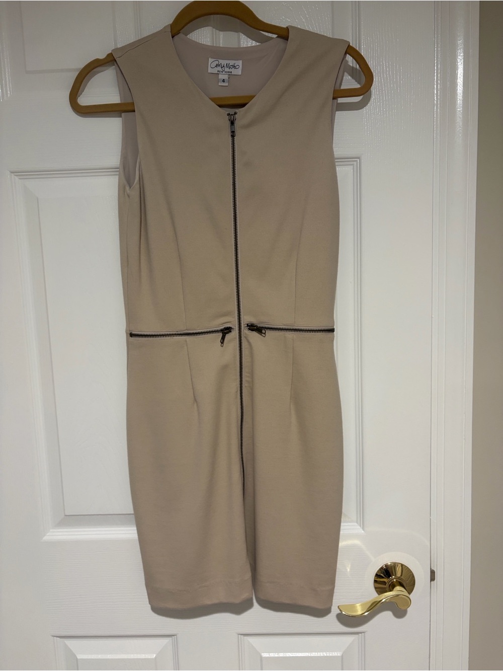Amy Matto sleeveless double lined dress